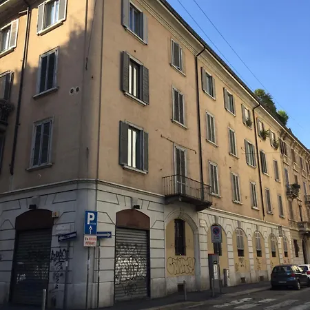 דירה Casa Di Ringhiera Milanese מילאנו